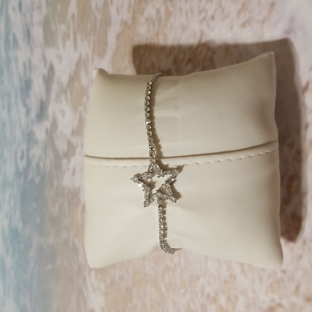 Cato Dainty Simulated Diamond Star Bolo Braclet